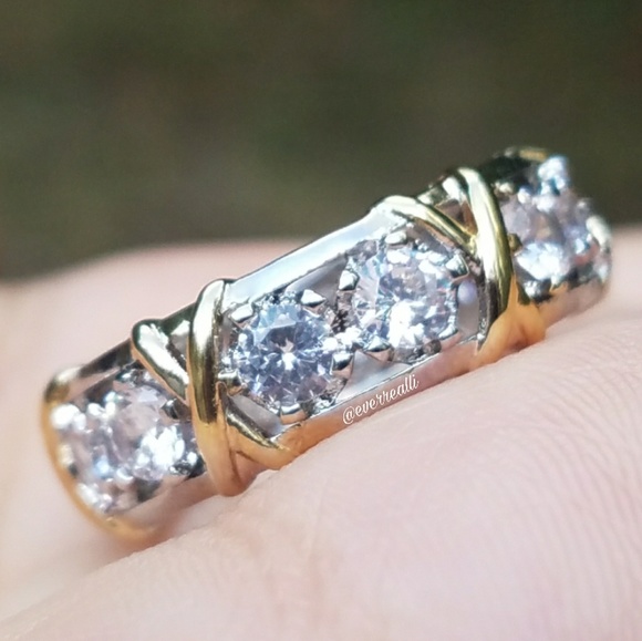 Two Tone X O Eternity Wedding Band Ring - Picture 4 of 8